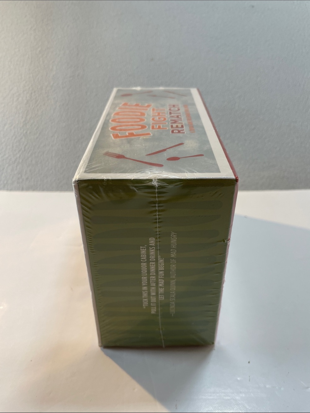 Foodie Fight Rematch Trivia Game NEW! Sealed - Picture 3 of 4